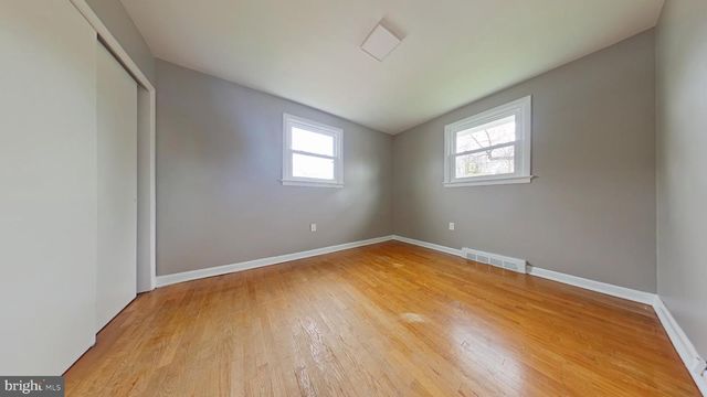 265 OPEQUON AVE, Winchester, VA 22601