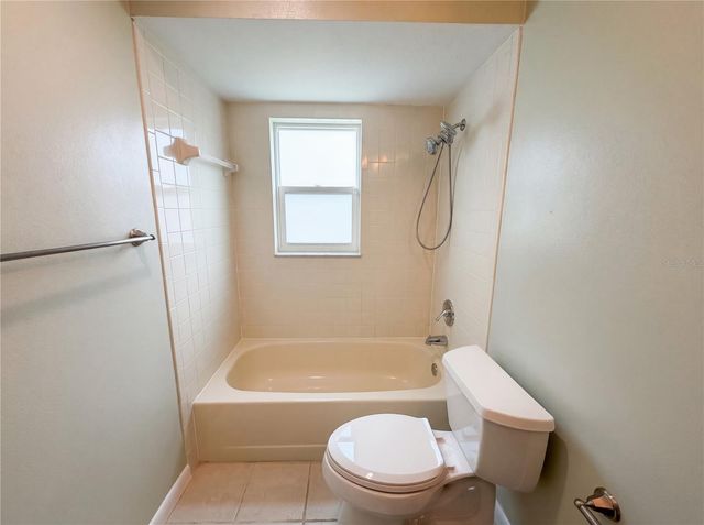 1415 SANDALWOOD DRIVE, Plant City, FL 33563