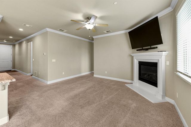 573 Honeysuckle Dr, Ione, CA 95640