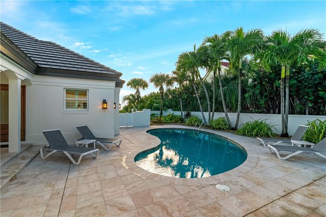 1300 Olde Doubloon Drive, Vero Beach, FL 32963