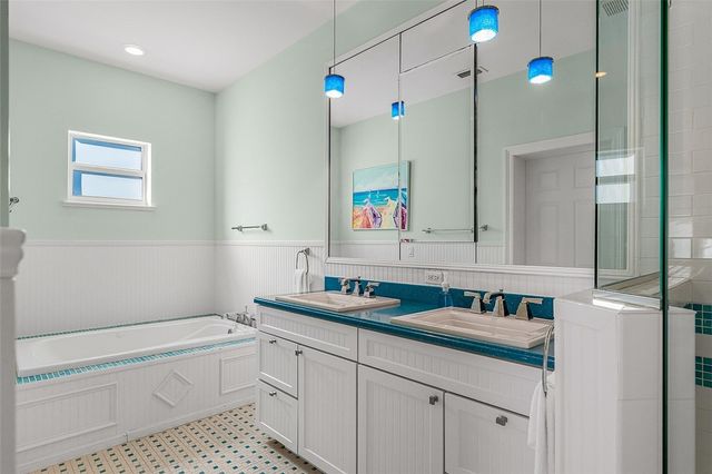 1300 Olde Doubloon Drive, Vero Beach, FL 32963