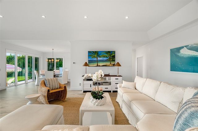 1300 Olde Doubloon Drive, Vero Beach, FL 32963