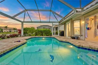 8654 Mustang DR 8, Naples, FL 34113