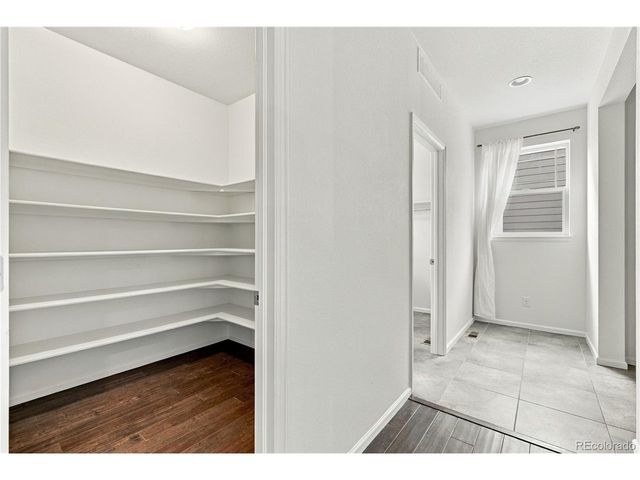 26574 E Arapahoe Pl, Aurora, CO 80016