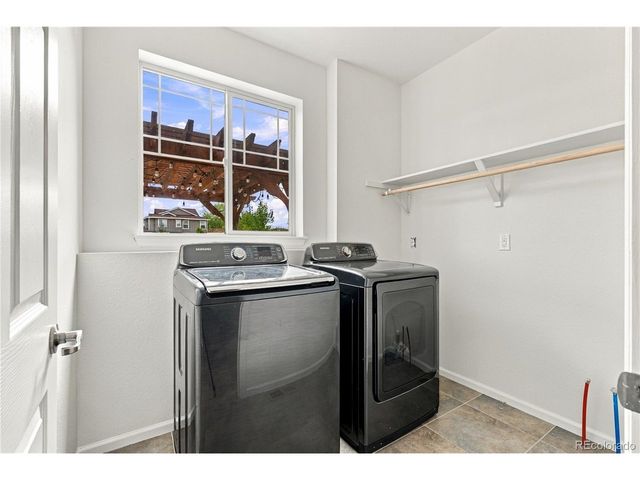 26574 E Arapahoe Pl, Aurora, CO 80016