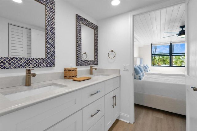 1648 Jupiter Cove Drive 210, Jupiter, FL 33469
