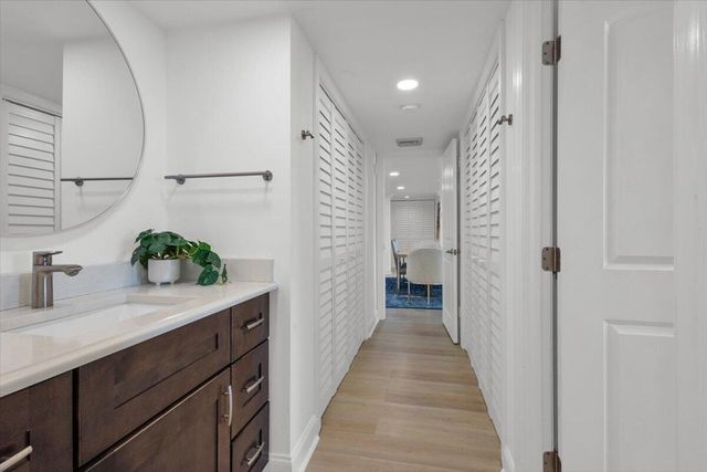 1648 Jupiter Cove Drive 210, Jupiter, FL 33469