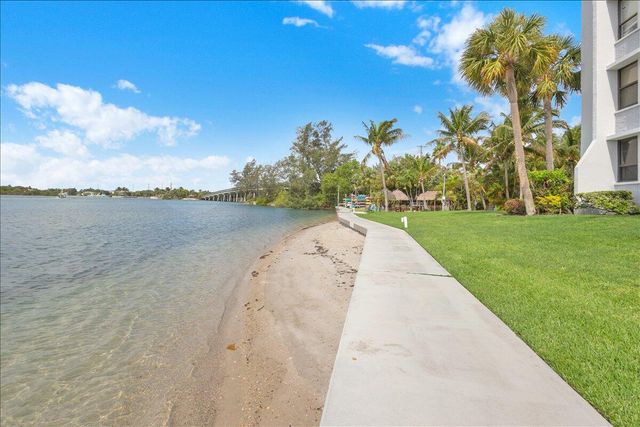 1648 Jupiter Cove Drive 210, Jupiter, FL 33469