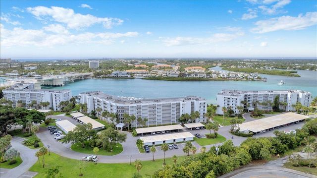 1648 Jupiter Cove Drive 210, Jupiter, FL 33469