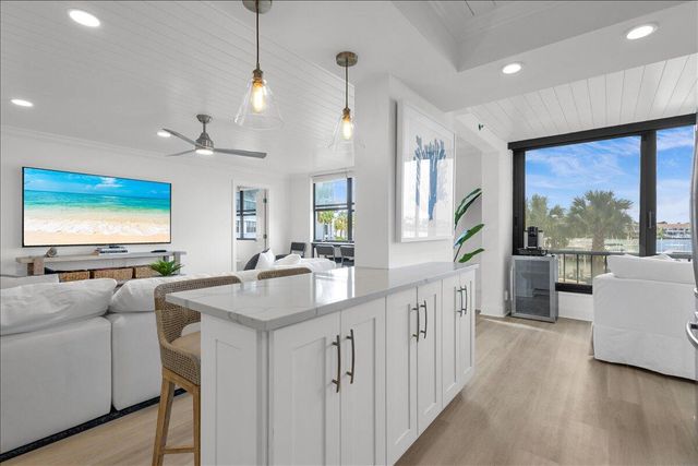 1648 Jupiter Cove Drive 210, Jupiter, FL 33469