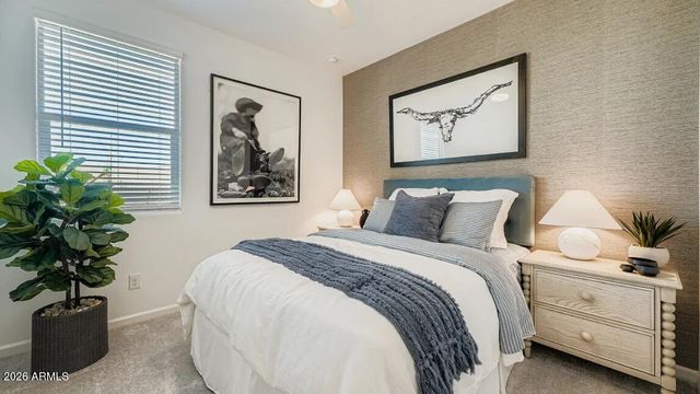 18678 W SILVERWOOD Drive, Goodyear, AZ 85338