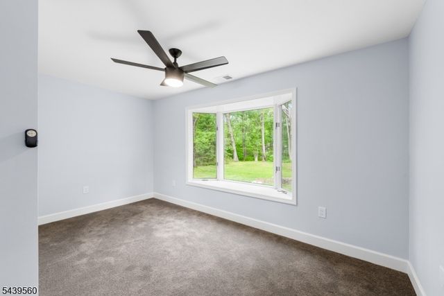 20 Cooper Ln, Chester Twp., NJ 07930