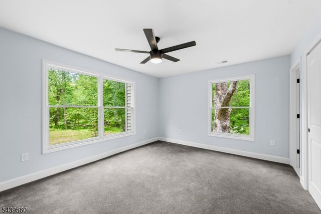 20 Cooper Ln, Chester Twp., NJ 07930