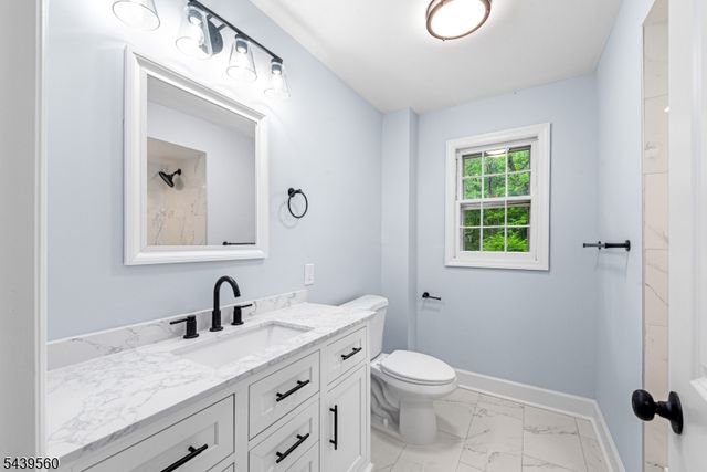 20 Cooper Ln, Chester Twp., NJ 07930