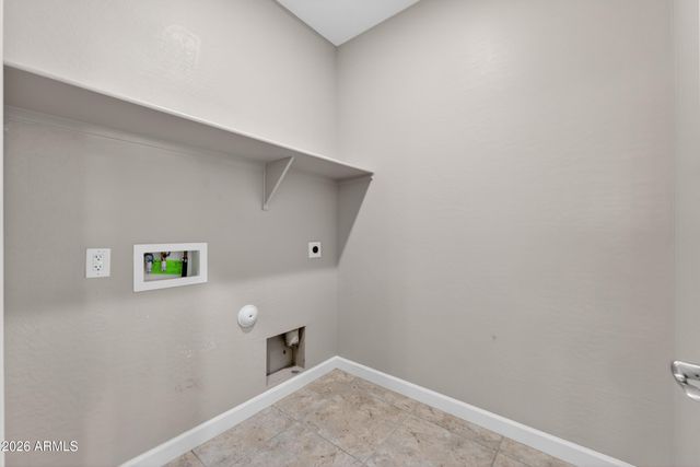 5237 W ALTA MESA Avenue, Laveen, AZ 85339