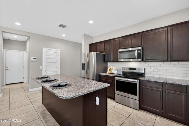 5237 W ALTA MESA Avenue, Laveen, AZ 85339