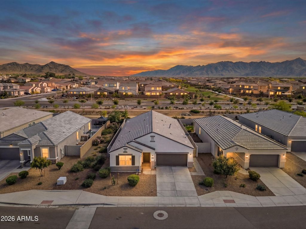 5237 W ALTA MESA Avenue, Laveen, AZ 85339