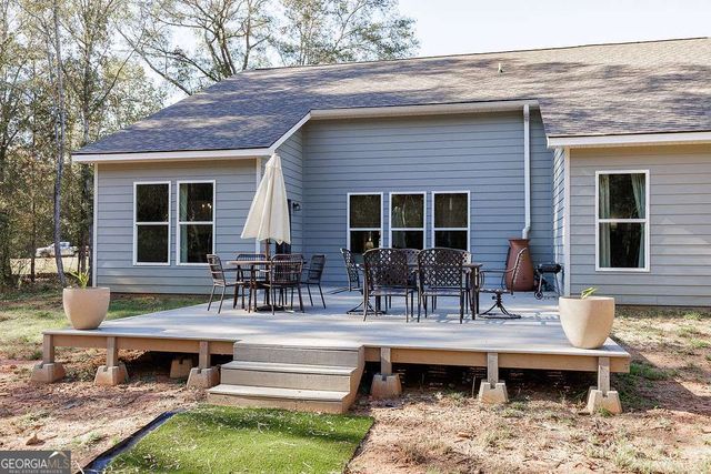 339 Sam Groves Street, Danielsville, GA 30633