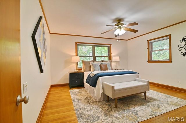 48 Webster Woods Drive, Webster Groves, MO 63119