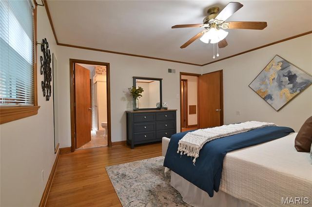48 Webster Woods Drive, Webster Groves, MO 63119