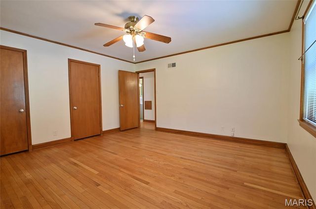 48 Webster Woods Drive, Webster Groves, MO 63119
