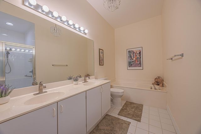 2727 Quaking Leaf Lane, Boynton Beach, FL 33436