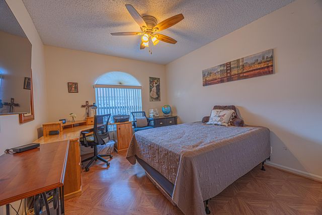 2727 Quaking Leaf Lane, Boynton Beach, FL 33436