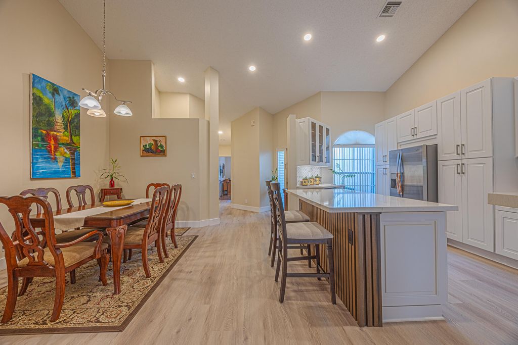 2727 Quaking Leaf Lane, Boynton Beach, FL 33436