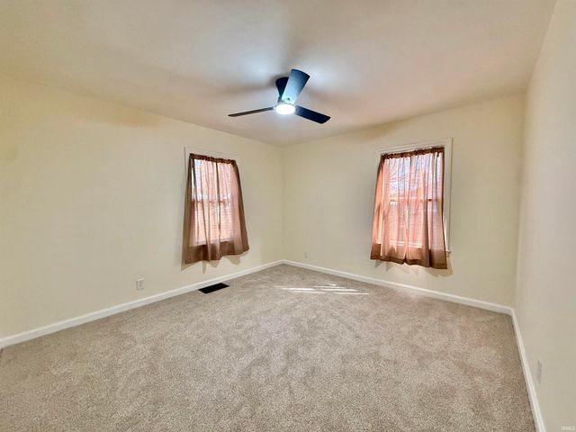 1923 N Weinbach Avenue, Evansville, IN 47711