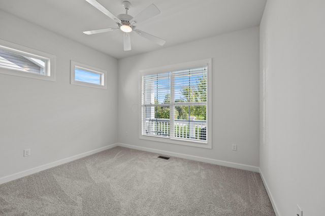 7678 Gateway Boulevard, Powell, OH 43065