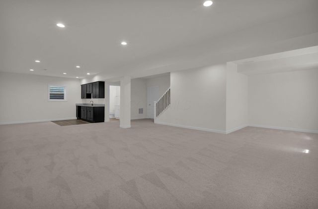 7678 Gateway Boulevard, Powell, OH 43065