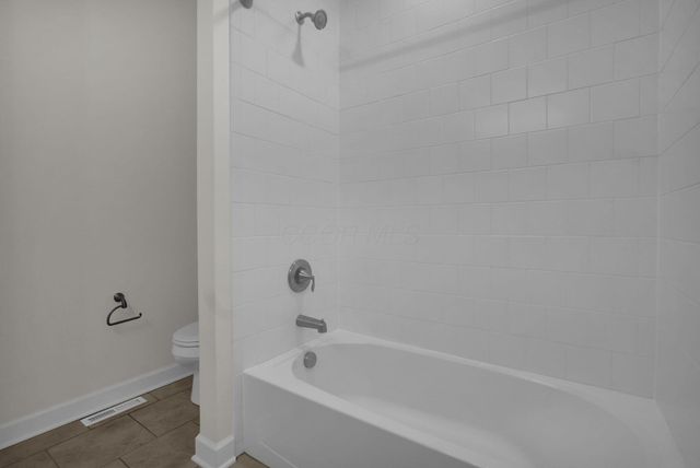 7678 Gateway Boulevard, Powell, OH 43065