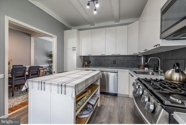 109 SURREY RD, Voorhees, NJ 08043