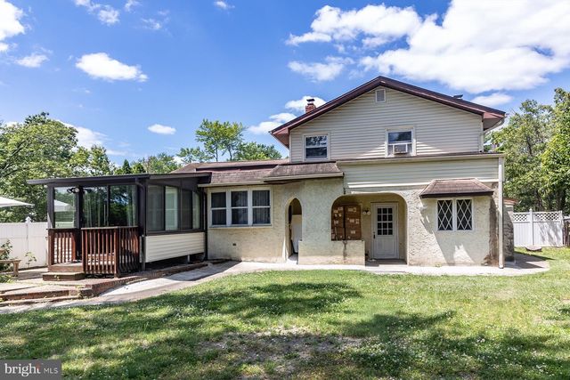 109 SURREY RD, Voorhees, NJ 08043