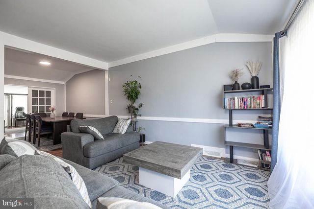 109 SURREY RD, Voorhees, NJ 08043