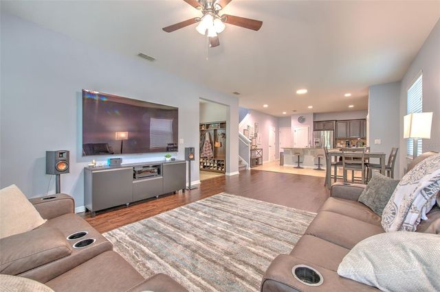 9033 ASPEN HOLLOW PLACE, Riverview, FL 33578
