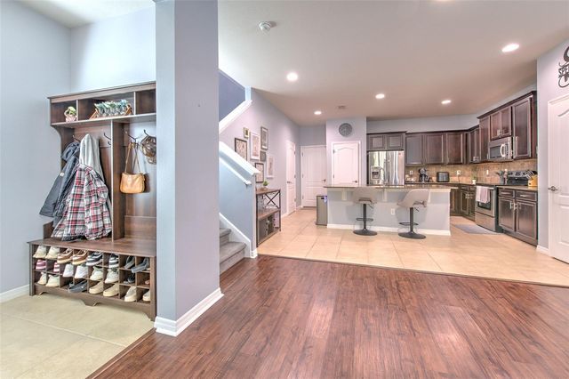 9033 ASPEN HOLLOW PLACE, Riverview, FL 33578