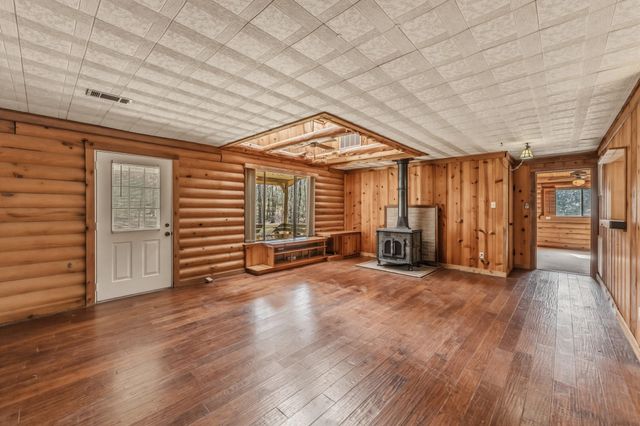 179 Main Street, Huntsville, TX 77340