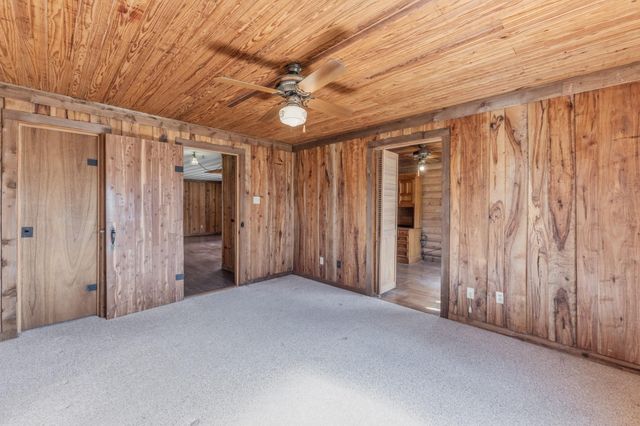 179 Main Street, Huntsville, TX 77340