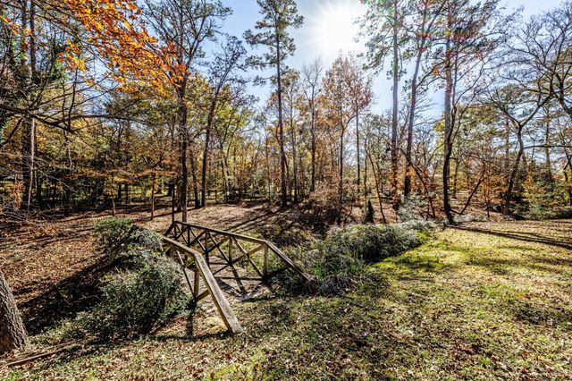 179 Main Street, Huntsville, TX 77340