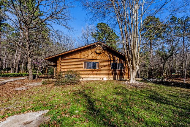 179 Main Street, Huntsville, TX 77340