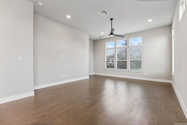 1423 S Presa St Unit 102, San Antonio, TX 78210