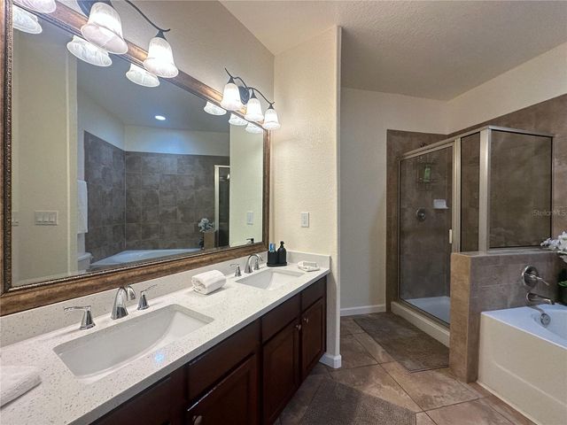 903 CHARO PARKWAY 837, Davenport, FL 33897