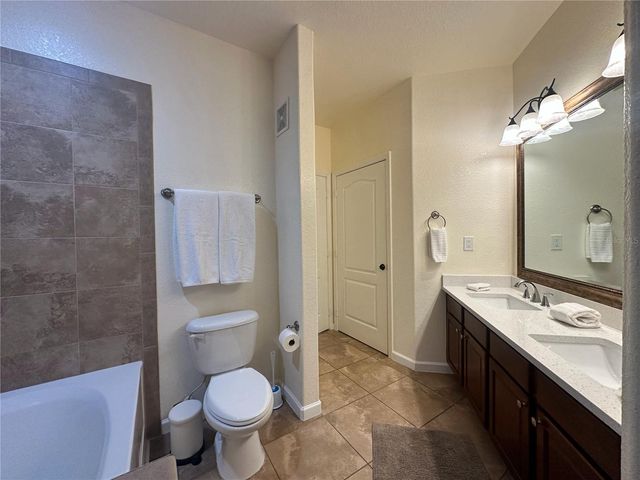 903 CHARO PARKWAY 837, Davenport, FL 33897