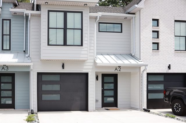 725 Hornbuckle Rd Unit F1, Clarksville, TN 37043