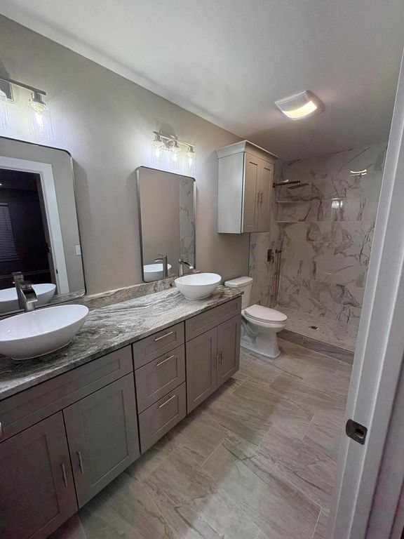 Image 9 of property listing at 419 E Harris Avenue, San Angelo, TX 76903