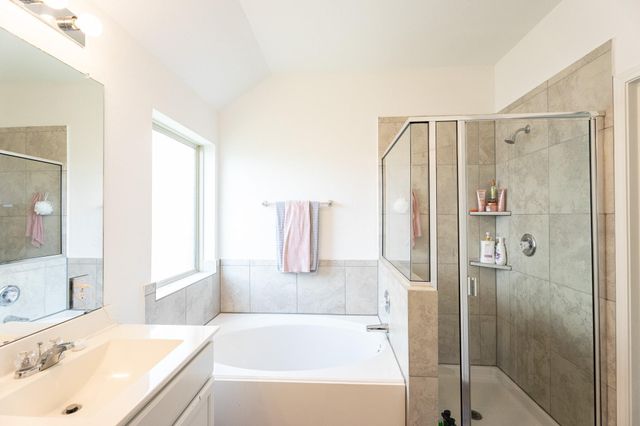 650 Harbor Colony Lane, La Marque, TX 77568