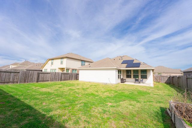 650 Harbor Colony Lane, La Marque, TX 77568