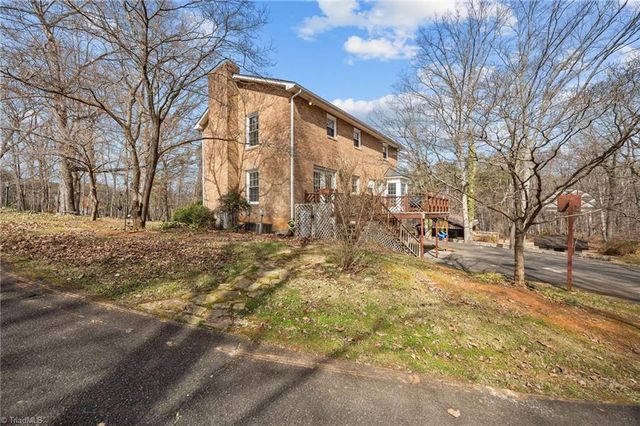 220 Baptist Drive, King, NC 27021