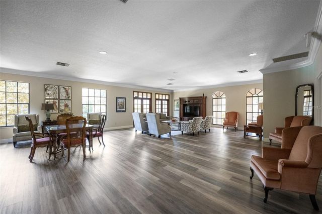 1055 KENSINGTON PARK DRIVE 808, Altamonte Springs, FL 32714